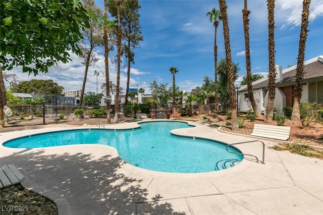 516 Delfern Ln, Las Vegas, NV 89169 - community pool featuring a patio area