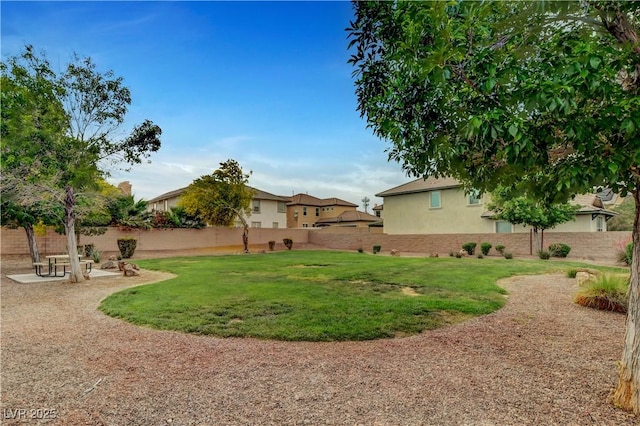 view of yard featuring a fenced backyard