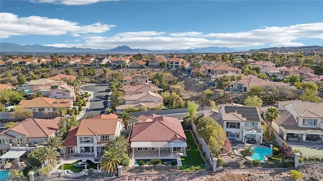 birds eye view of property featuring a residential view and a mountain view