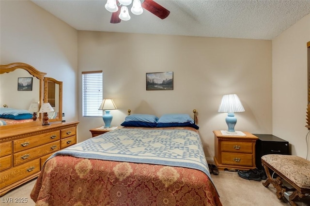 2805 Rungsted St, Las Vegas, NV 89142 - bedroom featuring light carpet and a ceiling fan