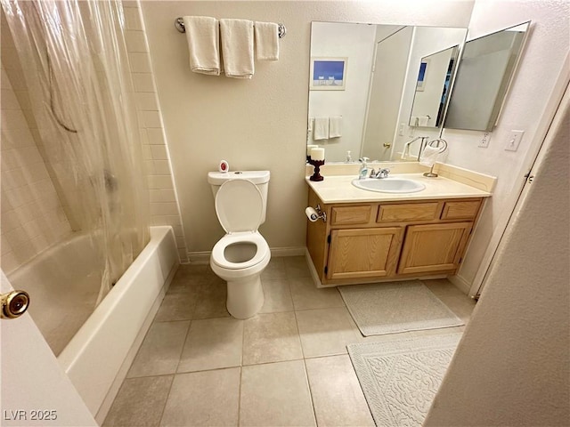 698 S Racetrack Rd Unit 322, Henderson, NV 89015 - bathroom featuring vanity, toilet, tile patterned floors, shower / bath combo with shower curtain, and baseboards