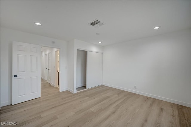 4419 Fairmont Cir, Las Vegas, NV 89147 - unfurnished bedroom featuring visible vents, recessed lighting, light wood-style flooring, and baseboards