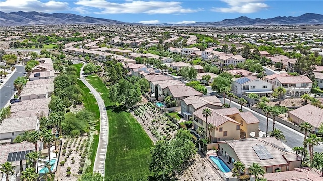 birds eye view of property featuring a residential view and a mountain view