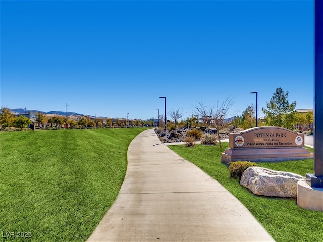 3008 Barrett Springs Ave, Henderson, NV 89044 - view of community featuring a lawn