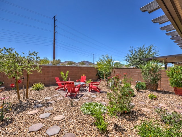 view of yard featuring a fenced backyard and a patio area