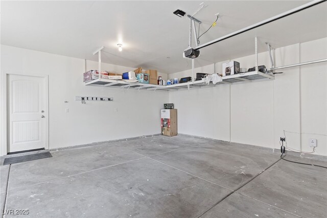 2606 Marvel Astoria St, Henderson, NV 89044 - garage featuring a garage door opener