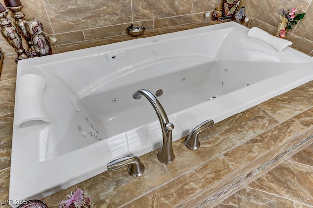 room details with a jetted tub