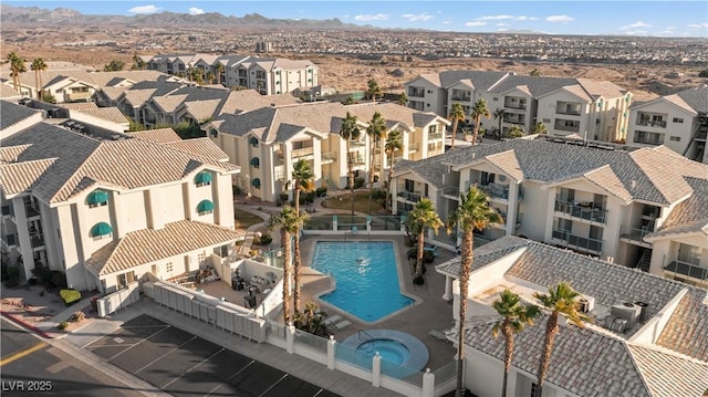 drone / aerial view featuring a residential view