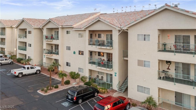 3550 Bay Sands Dr Unit 2101, Laughlin, NV 89029 - view of property featuring uncovered parking