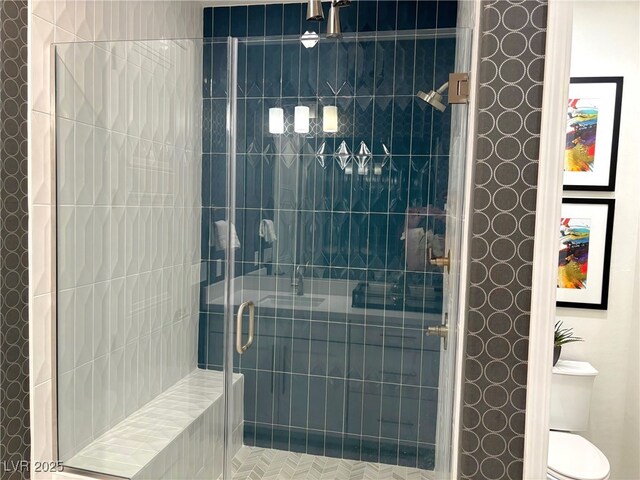 929 Hunter Shores Ave, North Las Vegas, NV 89084 - full bathroom with a shower stall and toilet
