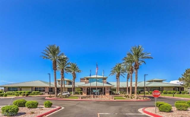2110 King Mesa Dr, Henderson, NV 89012 - view of property with uncovered parking