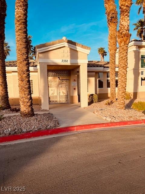 3349 Partridge Run St, Laughlin, NV 89029 - view of property with concrete driveway