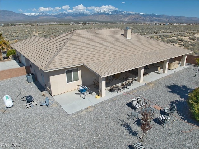drone / aerial view with a mountain view