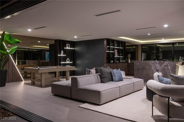12 Chisel Crest Ct, Henderson, NV 89012 - building lobby featuring visible vents