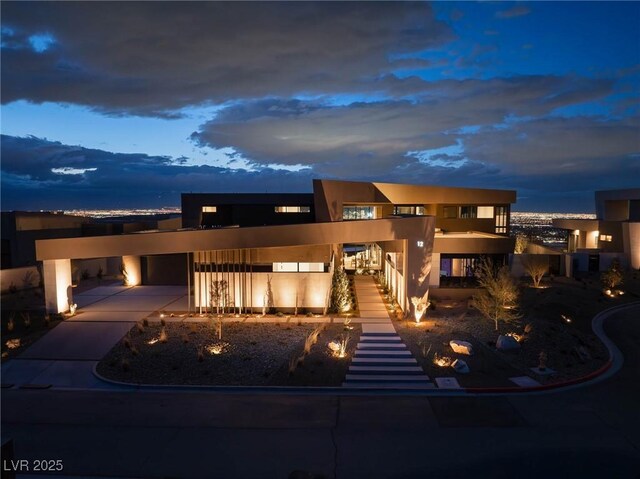 12 Chisel Crest Ct, Henderson, NV 89012 - view of front of house featuring stucco siding