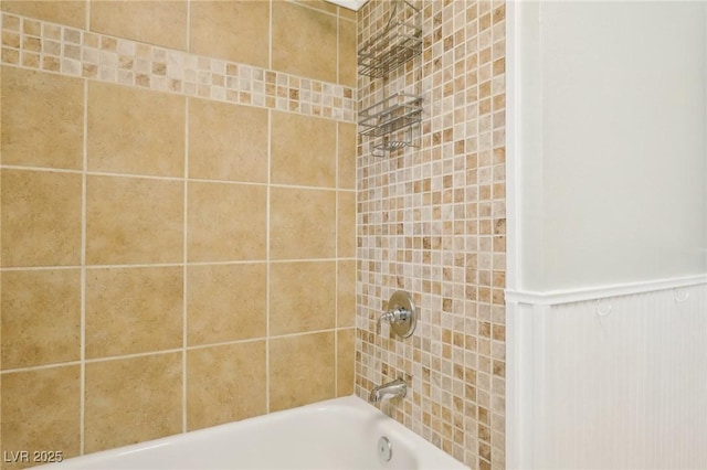3155 Duneville St, Las Vegas, NV 89146 - full bath with  shower combination