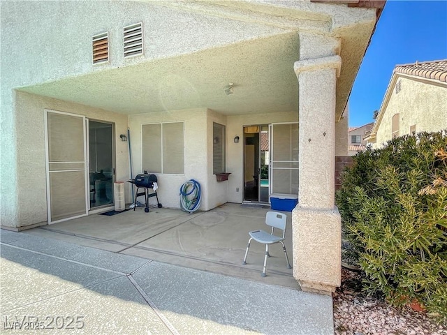 8940 Emery Lake St, Las Vegas, NV 89123 - view of patio / terrace