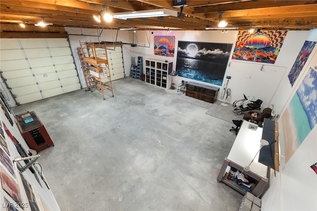 2650 Sagebrush Ave, Pahrump, NV 89048 - view of garage