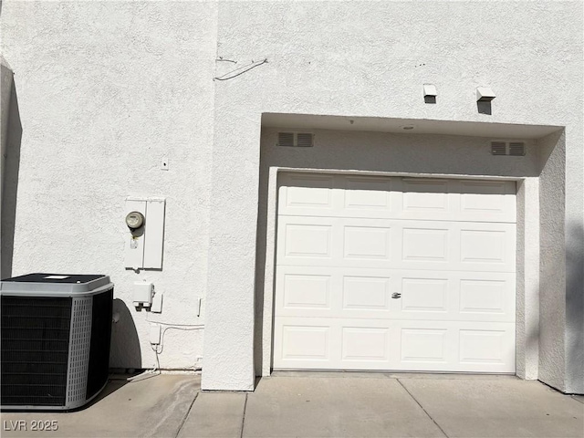 5024 Starfinder Ave, Las Vegas, NV 89108 - garage featuring cooling unit