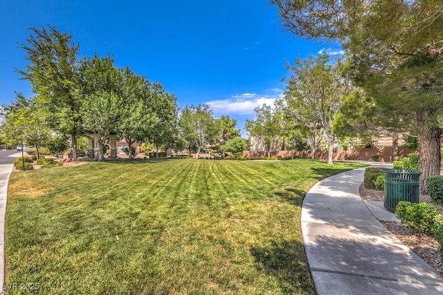 409 Lake Windemere St, Las Vegas, NV 89138 - view of community featuring a yard