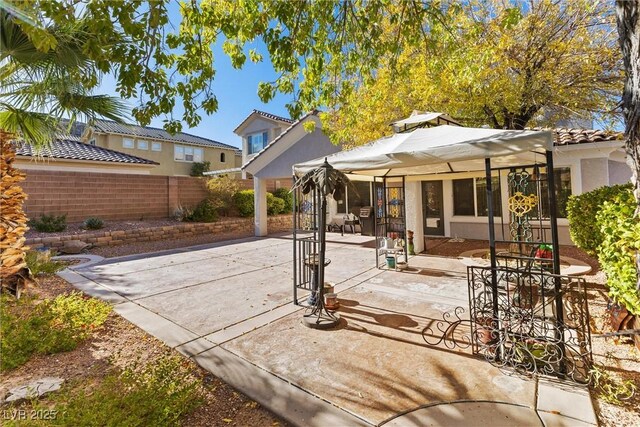 11132 Ferragamo Ct, Las Vegas, NV 89141 - view of patio / terrace with fence