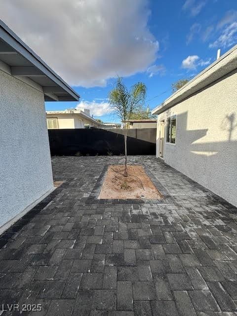 view of patio featuring a fenced backyard