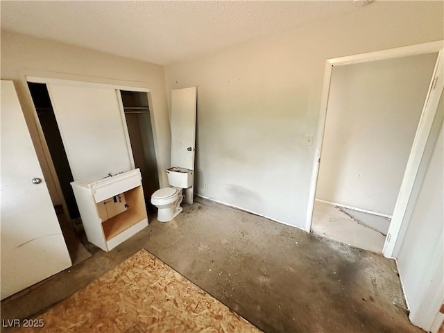 1004 Stone River Dr, North Las Vegas, NV 89030 - unfurnished bedroom featuring a closet