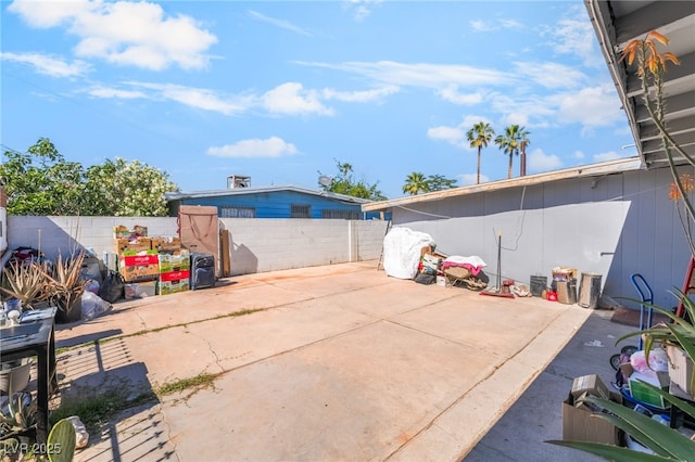 1708 Weeping Willow Ln, Las Vegas, NV 89104 - view of patio featuring a fenced backyard