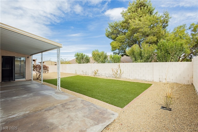 434 Viewmont Dr, Henderson, NV 89015 - view of yard featuring a patio area