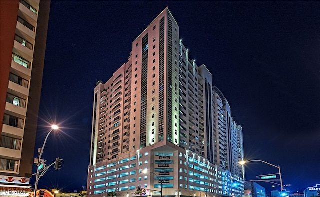 150 Las Vegas Blvd Unit 1608, Las Vegas, NV 89101 - view of property at twilight