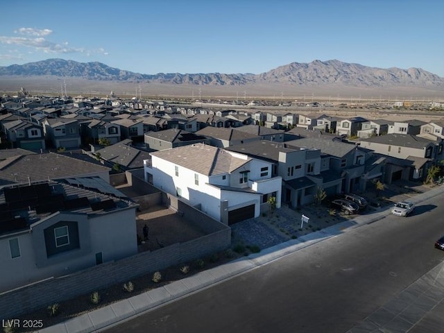 10204 Kern Peak St, Las Vegas, NV 89166 - photo 4