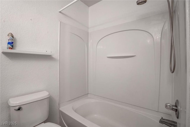 full bath with tub / shower combination and toilet