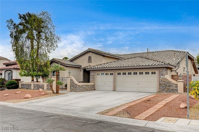 2939 Crown Bluffs Ct, Las Vegas, NV 89117 - photo 67