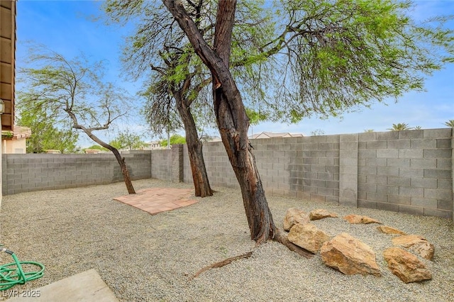 7949 Long Beach St, Las Vegas, NV 89139 - view of fenced backyard
