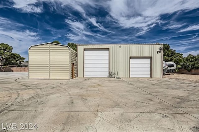 5202 Willis St, North Las Vegas, NV 89031 - view of detached garage
