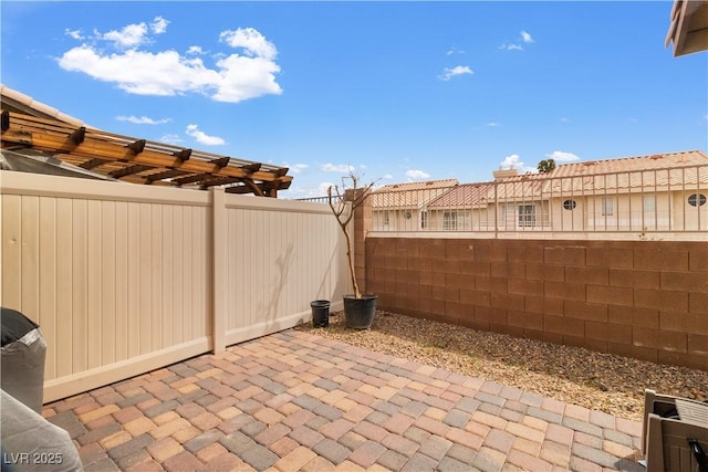 2213 Chandler Ranch Pl, Laughlin, NV 89029 - view of patio with fence