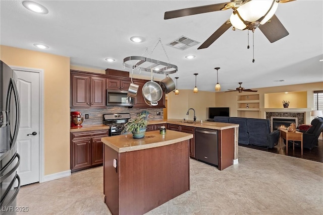 8208 Fritzen Ave, Las Vegas, NV 89131