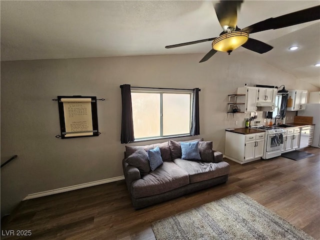 8072 Cimarron Ridge Dr Unit 201, Las Vegas, NV 89128 - photo 11