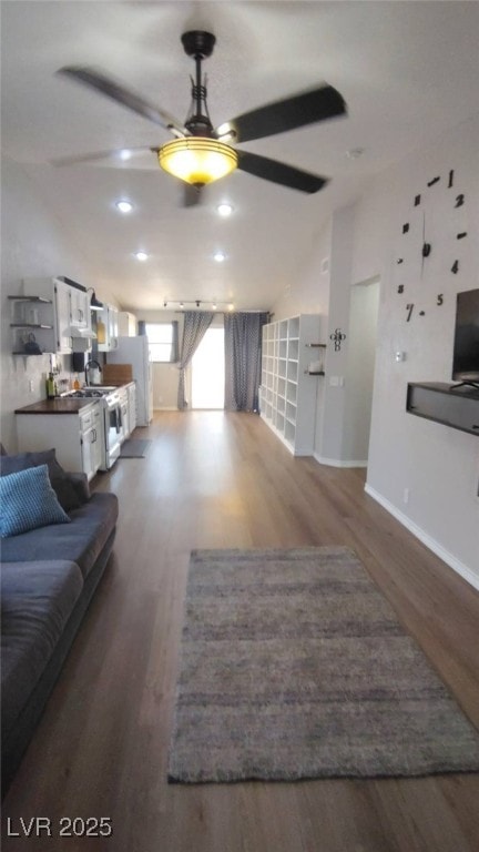 8072 Cimarron Ridge Dr Unit 201, Las Vegas, NV 89128 - photo 38