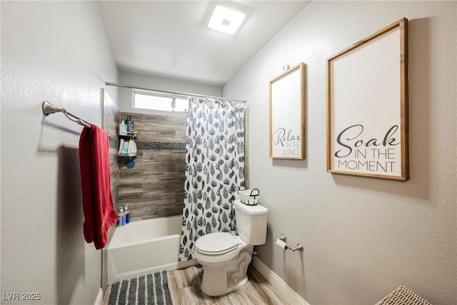 2860 Galena Peak Ln, Las Vegas, NV 89156 - full bath featuring toilet, wood finished floors, shower / bathtub combination with curtain, and baseboards