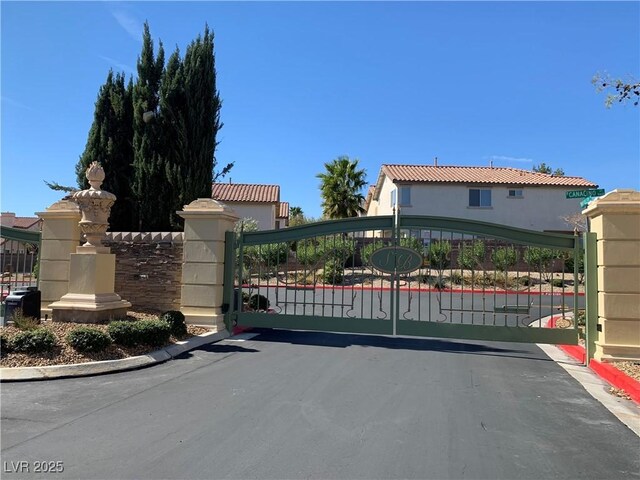 9236 Canalino Dr, Las Vegas, NV 89134 - view of gate