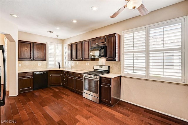 2832 Cape Hope Way, Las Vegas, NV 89121