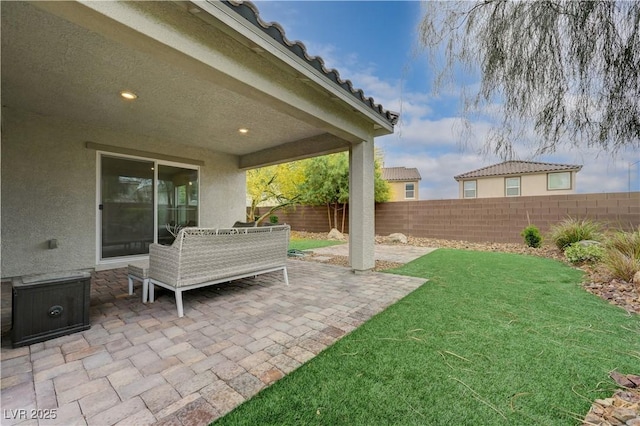view of yard with a patio area
