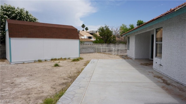 6432 Jean Lee Dr, Las Vegas, NV 89108 - fenced backyard featuring a patio area