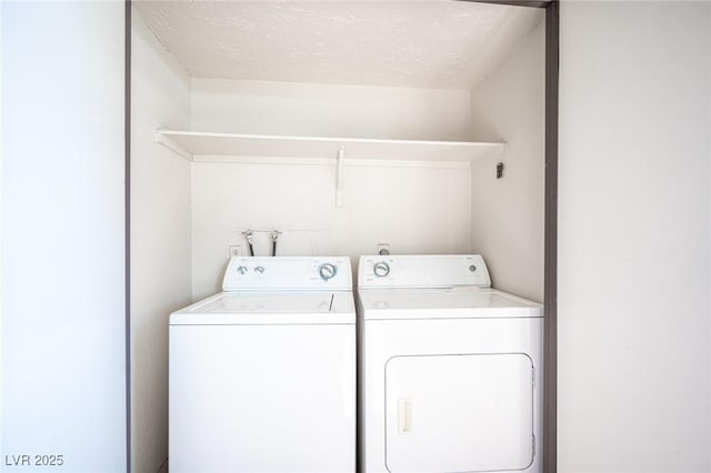 2606 S Durango Dr Unit 122, Las Vegas, NV 89117 - washroom with separate washer and dryer