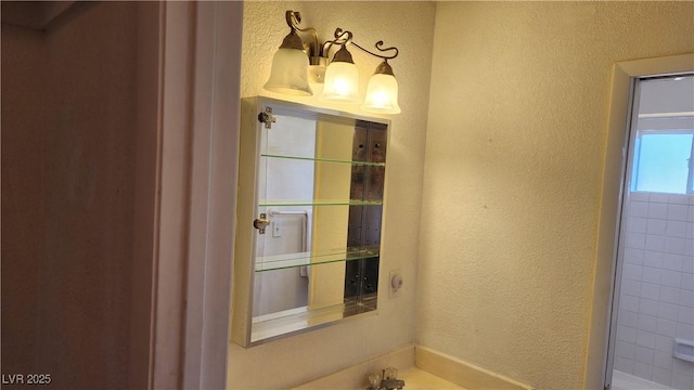 4285 El Como Way, Las Vegas, NV 89121 - bathroom featuring a textured wall
