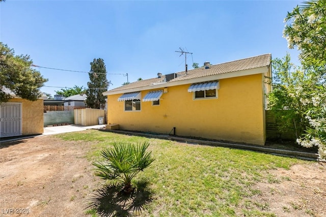 1127 Melville Dr, Las Vegas, NV 89102 - back of property featuring stucco siding