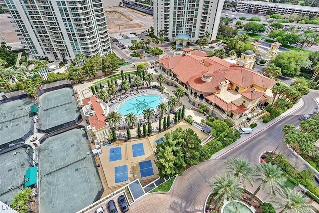 drone / aerial view of a pool area