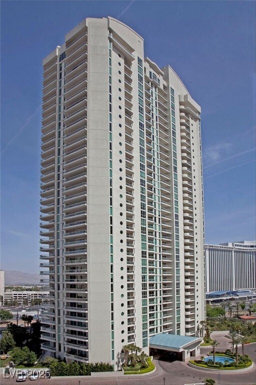 view of building exterior