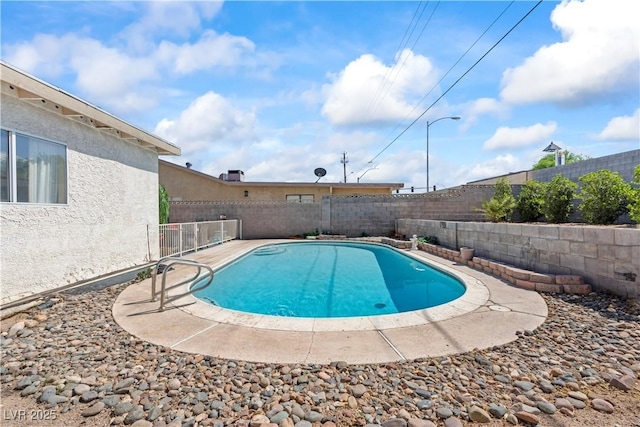 3661 Margarita Way, Las Vegas, NV 89103 - view of pool with a fenced backyard